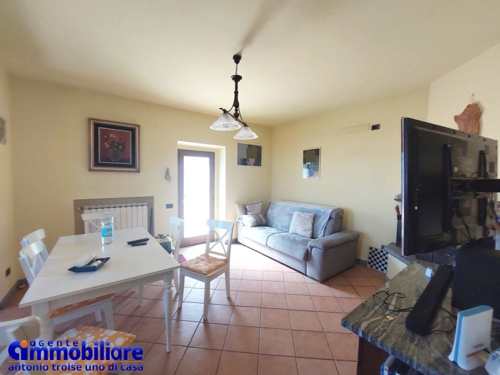 pistoia lupicciano vendesi casa panoramica 12