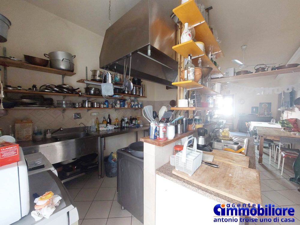 pistoia-vendita-casa-bifamiliare-2-appartamenti 8