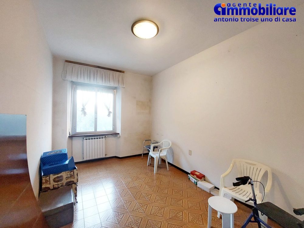 Pistoia-centrale-vendita-appartamento-piano-rialzato-3-camere-cantina 17