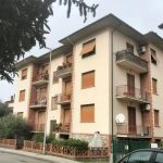 montecatini-terme-vendita-intera-palazzina-6-appartamenti-garage-canitna-2