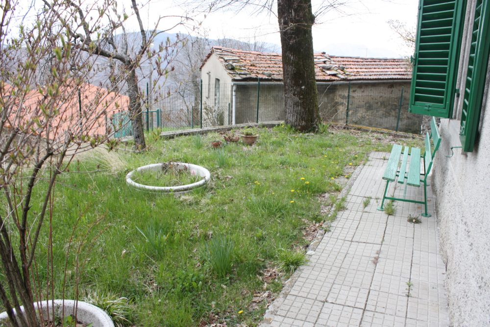 prataccio-montagna-pistoia-vendesi-casa-giardino 4