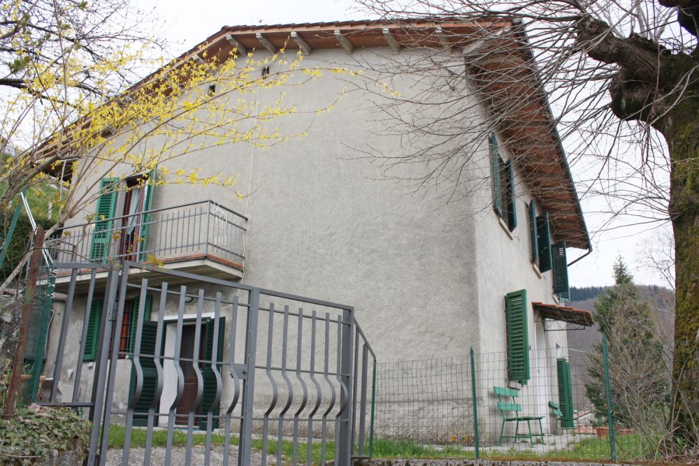 prataccio-montagna-pistoia-vendesi-casa-giardino 8