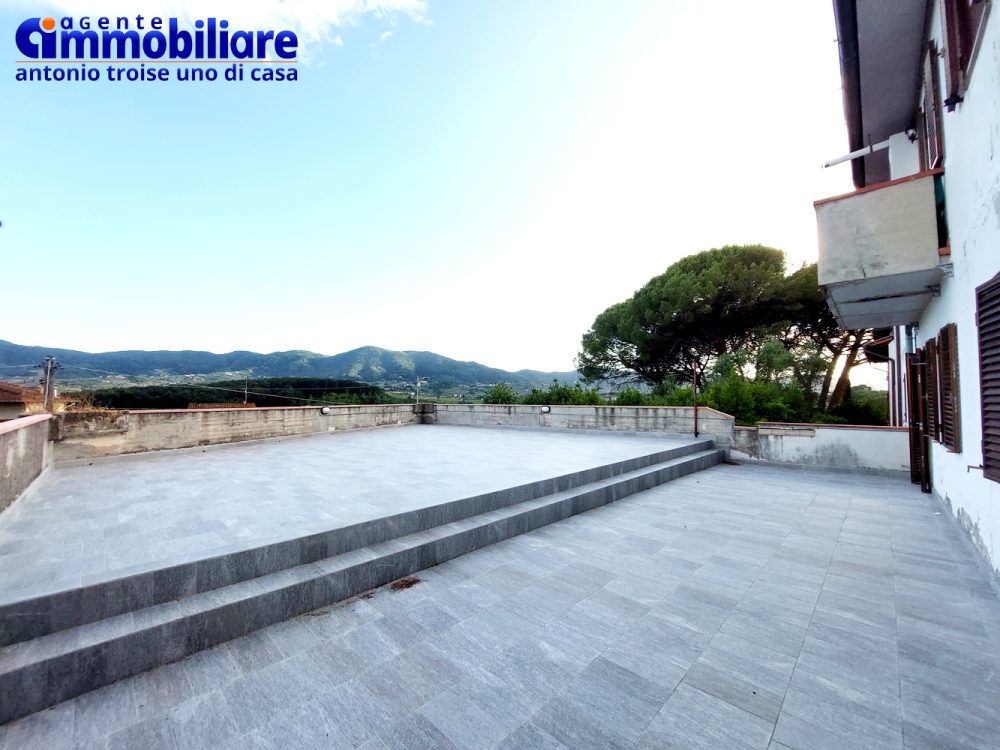 quarrata-valenzatico-vendita-appartamento-terrazza 10