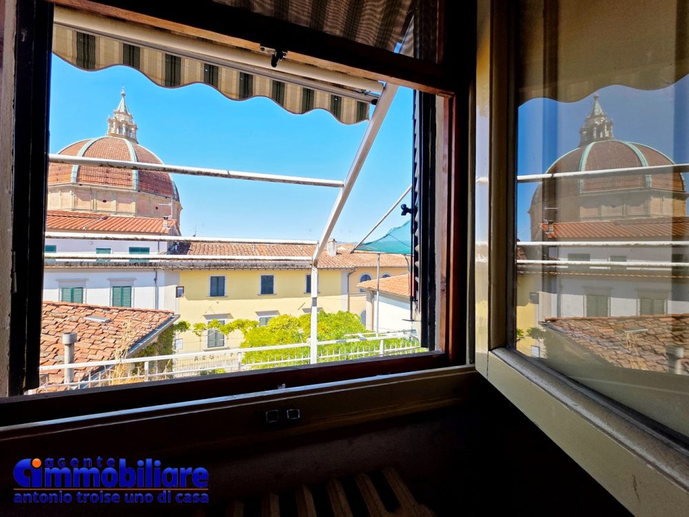 pistoia-centro-vendesi-terrazza-abitabile-ulitmo-piano 11
