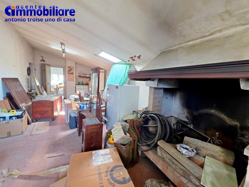 pistoia-centro-vendesi-terrazza-abitabile-ulitmo-piano 24