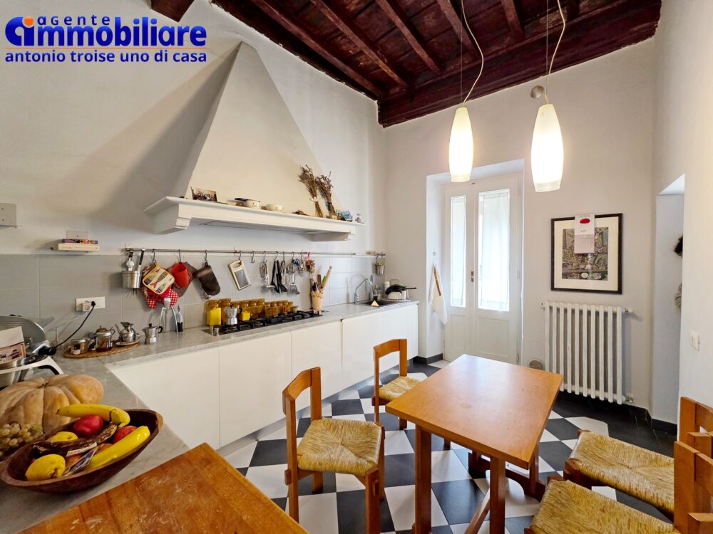 pistoia-centro-ztl-vendita-casa-appartamento 24