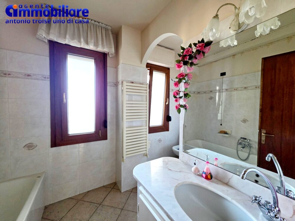 pistoia-pontelungo-vendita-appartamento-cantina-posto-auto 13