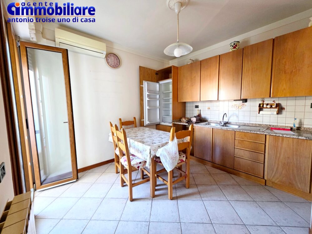 pistoia-pontelungo-vendita-appartamento-cantina-posto-auto 25