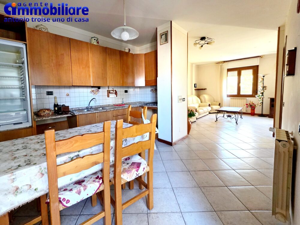 pistoia-pontelungo-vendita-appartamento-cantina-posto-auto 28