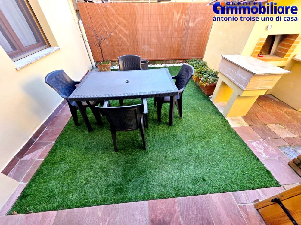 pistoia-vendita-casa-giardino-garage 22