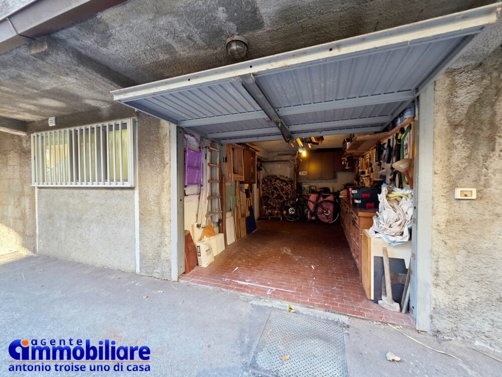 pistoia-vendita-casa-giardino-garage 34