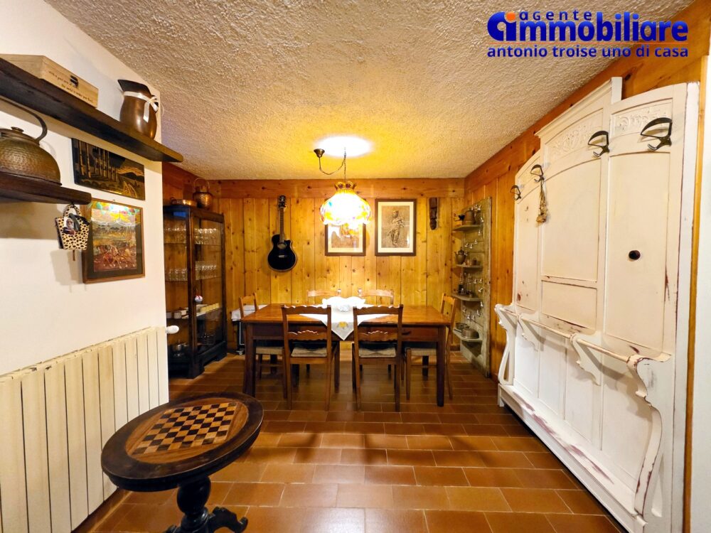 pistoia-vendita-casa-giardino-garage 43