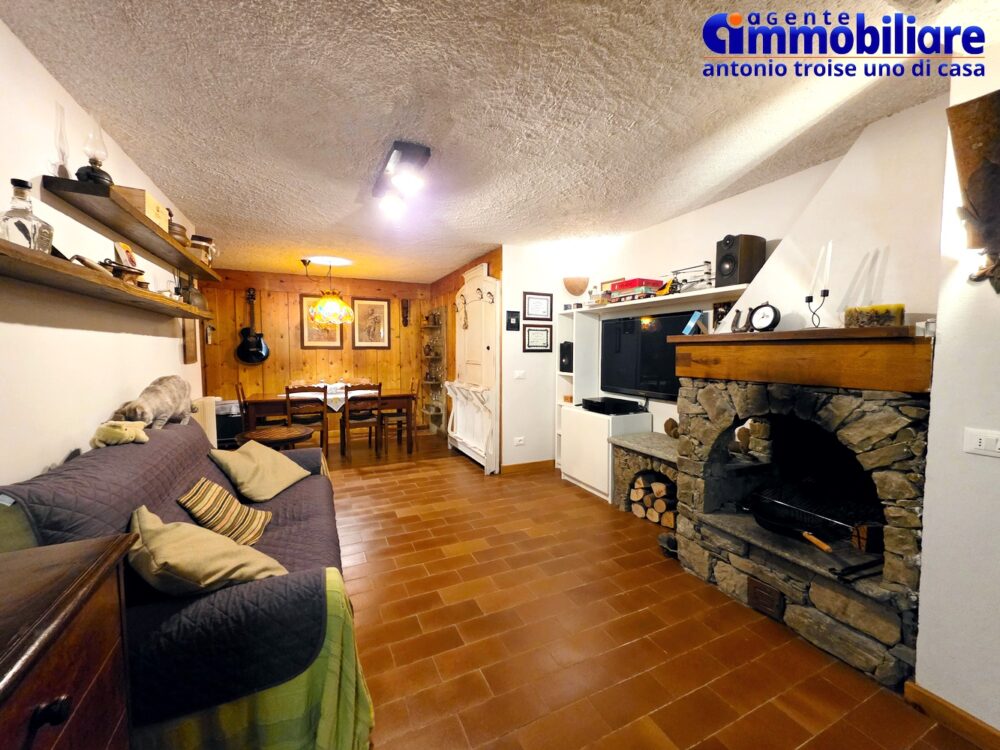 pistoia-vendita-casa-giardino-garage 44