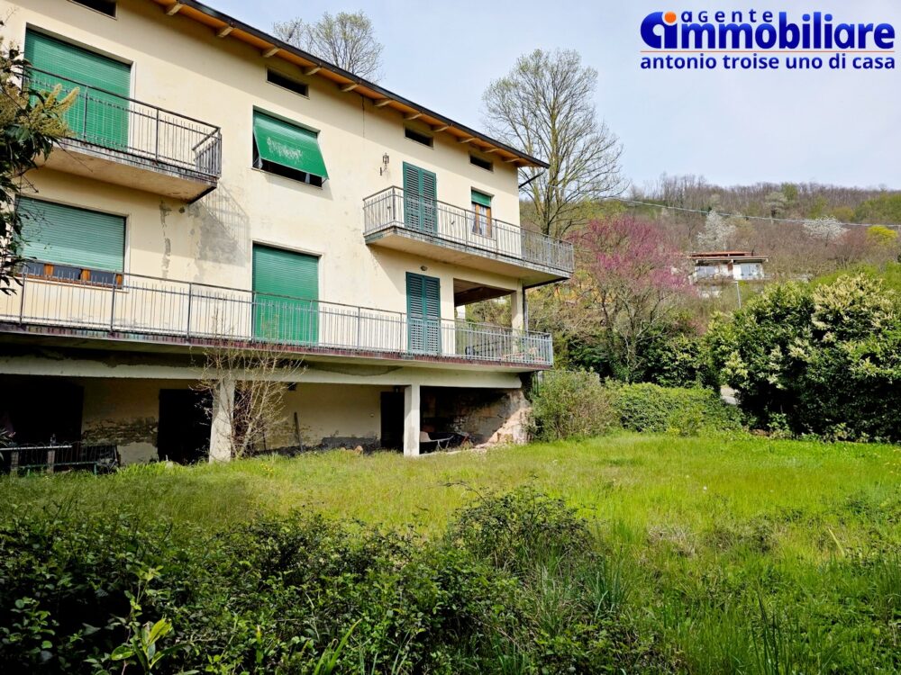 pistoia-cireglio-vendesi-villa-bifamiliare-terreno-appartamenti 11