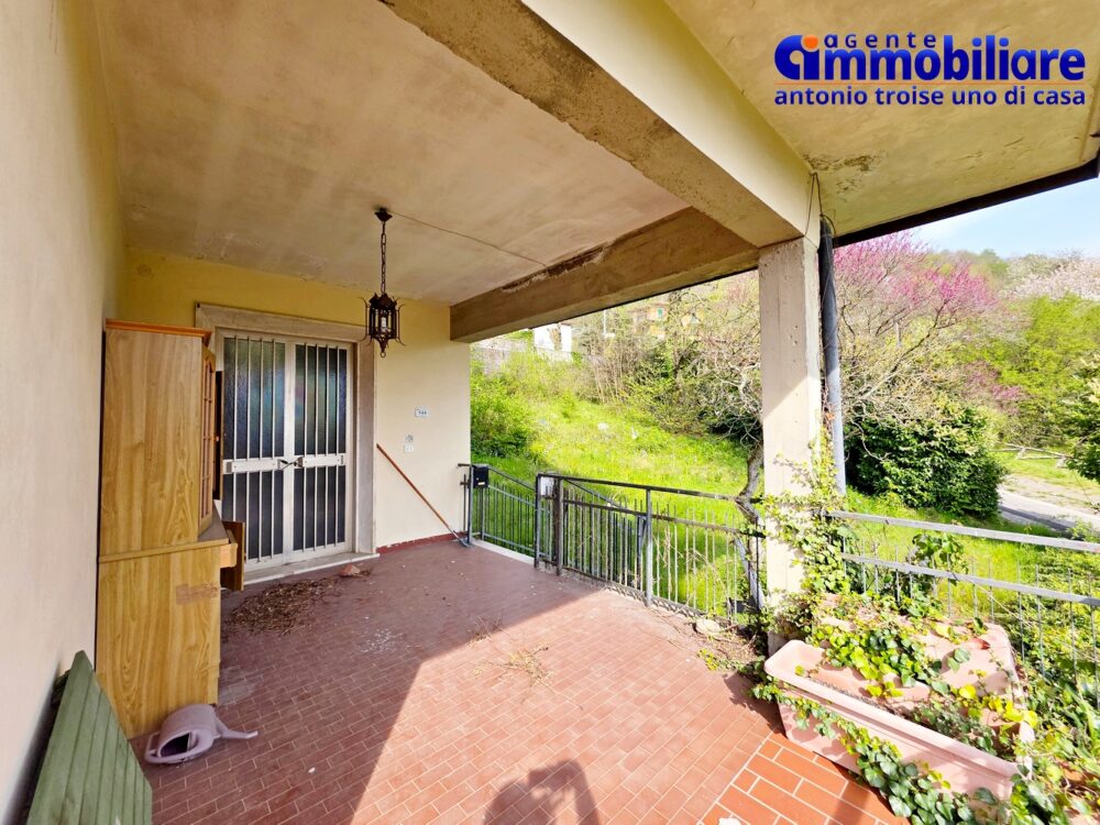 pistoia-cireglio-vendesi-villa-bifamiliare-terreno-appartamenti 22