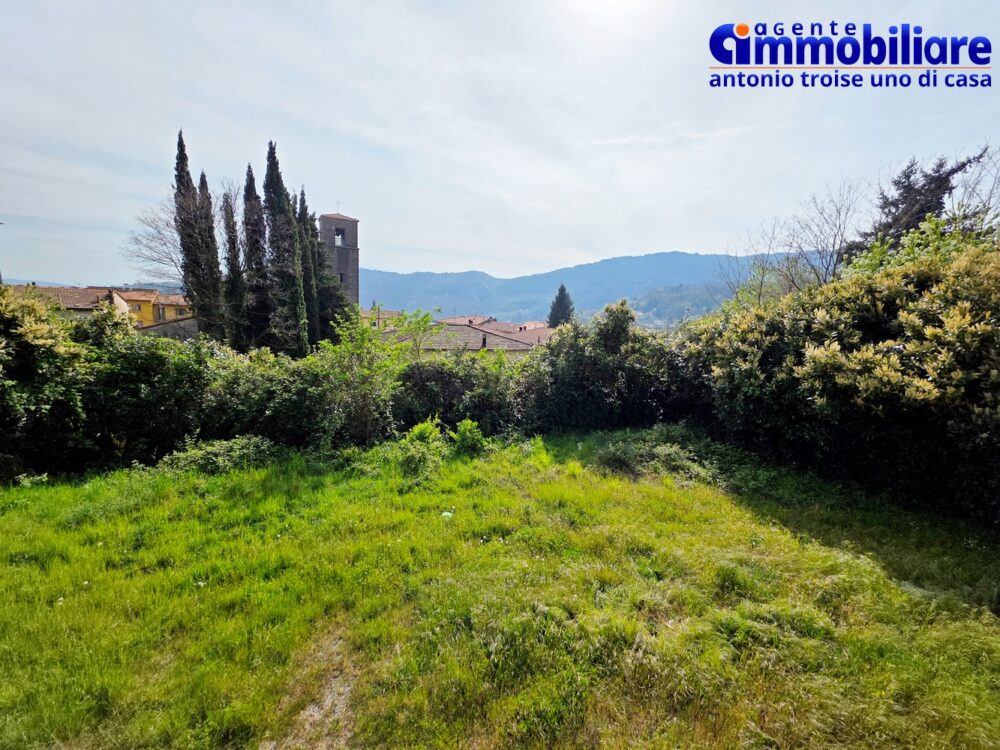 pistoia-cireglio-vendesi-villa-bifamiliare-terreno-appartamenti 35