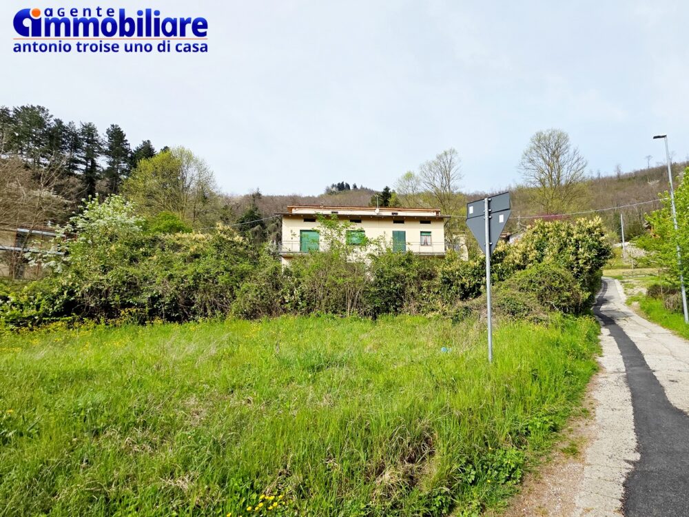 pistoia-cireglio-vendesi-villa-bifamiliare-terreno-appartamenti 8