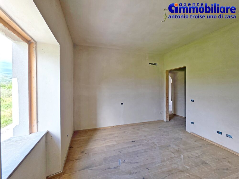 pistoia-vendesi-appartamento-ristrutturato-colonica 15
