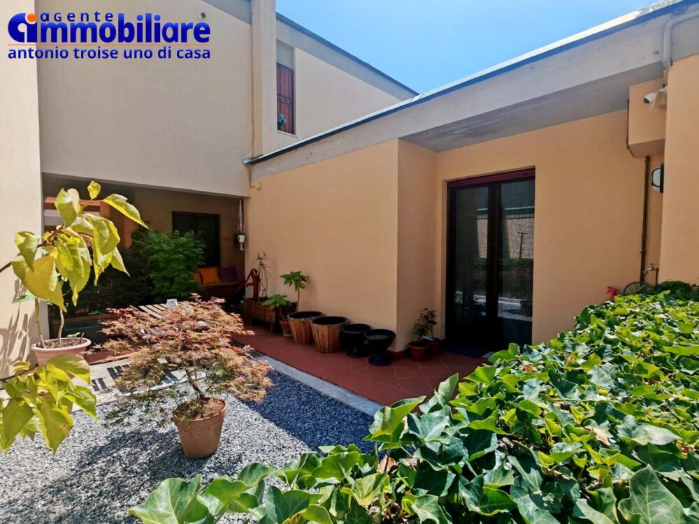 pistoia-vendita-casa-giardino-garage 48