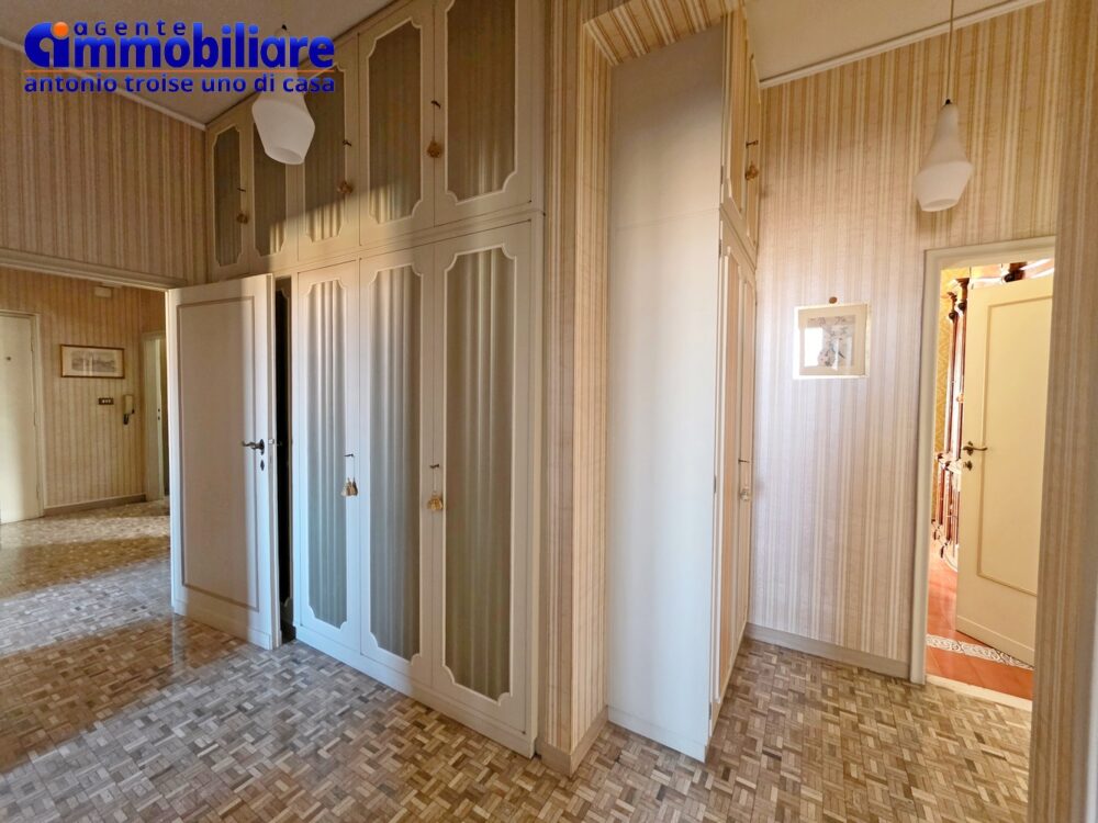 pistoia-vendesi-appartamento-grande 31